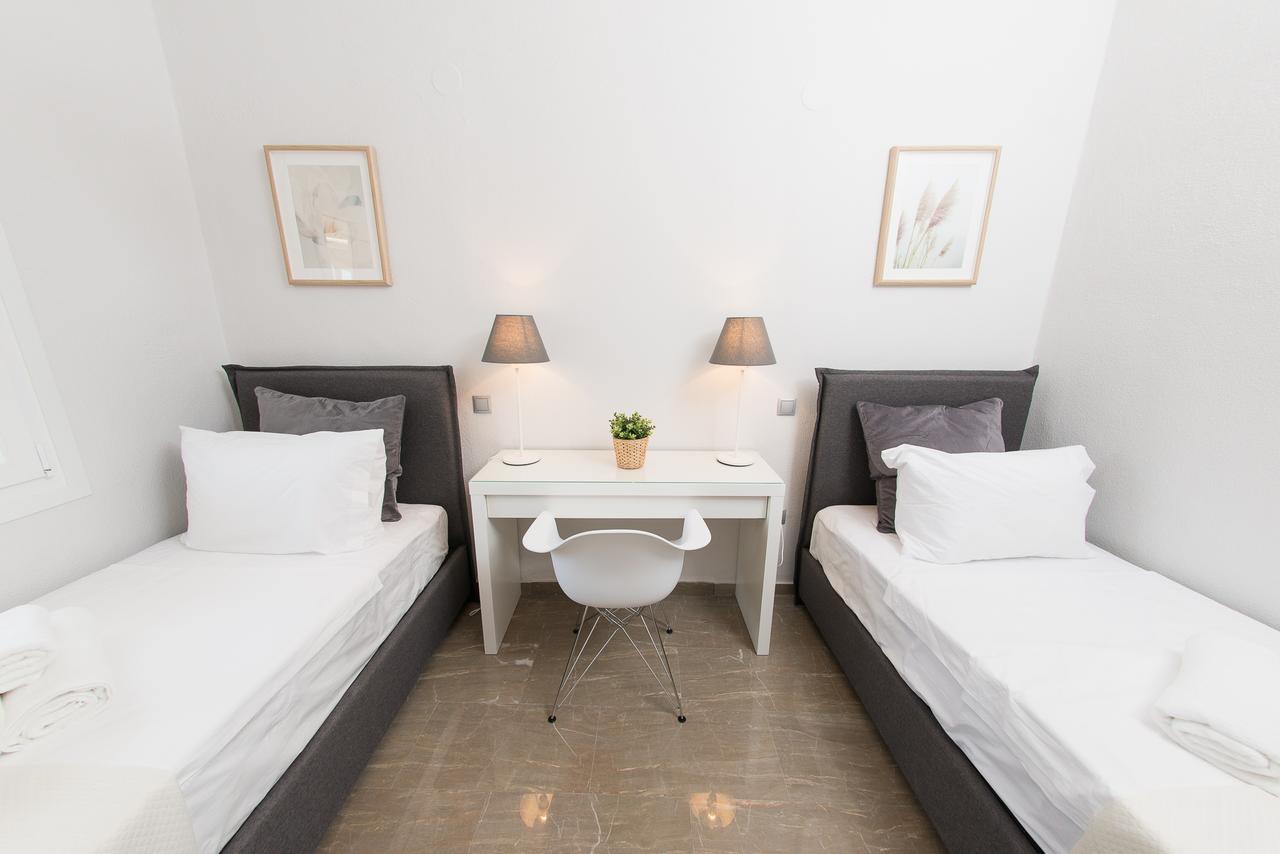 Palio Grey Apartments PalaiónTsiflíkion Esterno foto