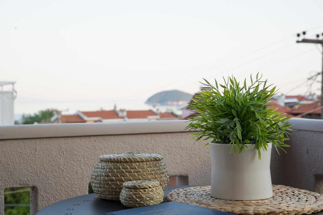 Palio Grey Apartments PalaiónTsiflíkion Esterno foto