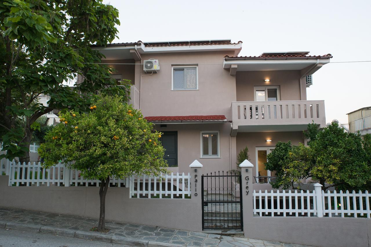 Palio Grey Apartments PalaiónTsiflíkion Esterno foto